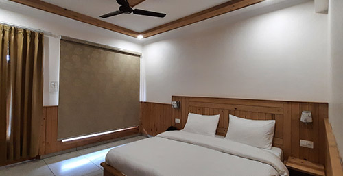 Luxury rooms at Dharamkot Inn